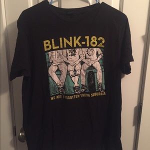 Hot Topic Blink 182 Tee